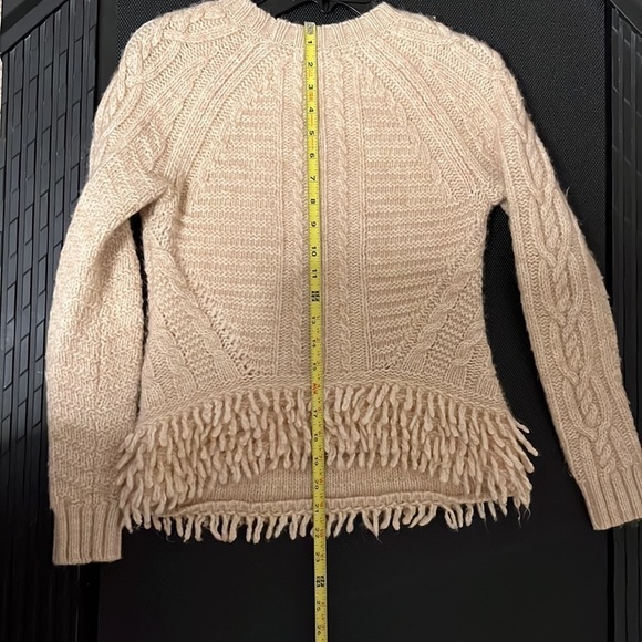 Banana Republic-Cable Knit Fringe Hem Sweater - Picture 15 of 15